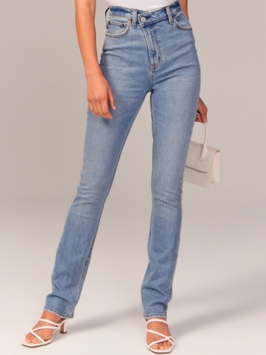 Abercrombie & Fitch Denim - Abercrombie Ultra High Rise 90s Slim Straight Jean
